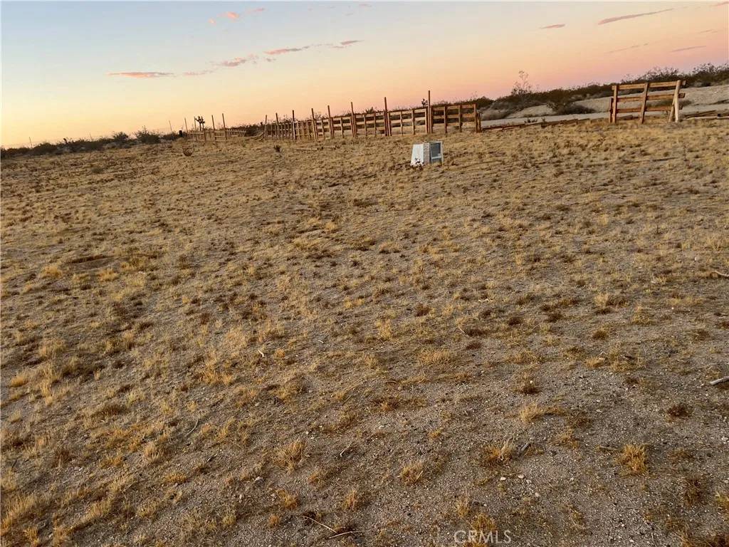 Joshua Tree, CA 92252,0 Sunny Hill