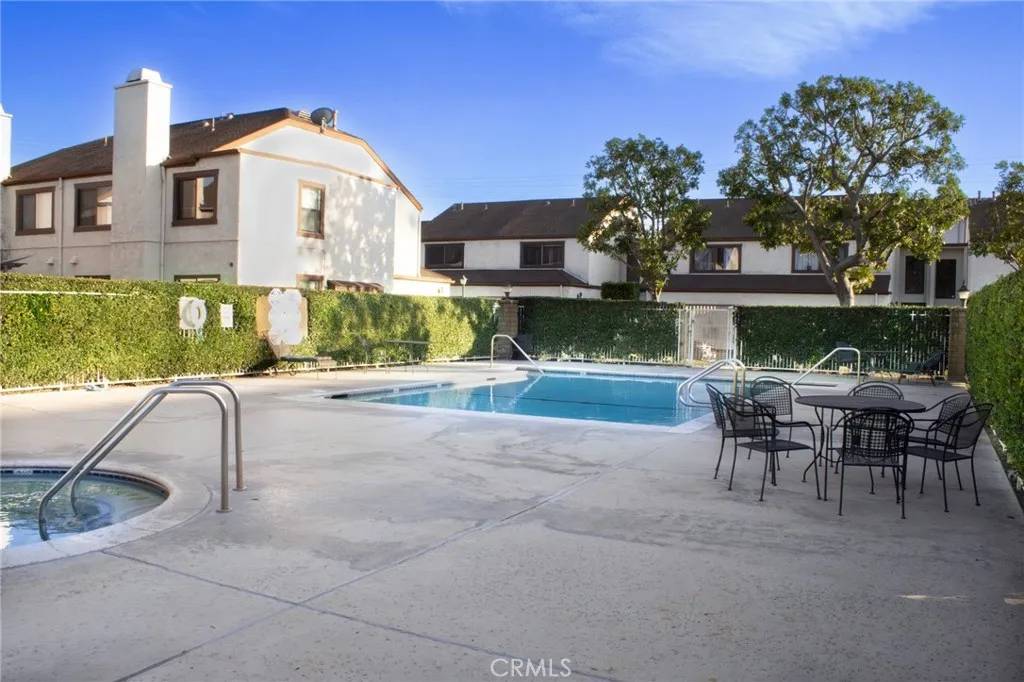 Azusa, CA 91702,821 S Cerritos Avenue #13