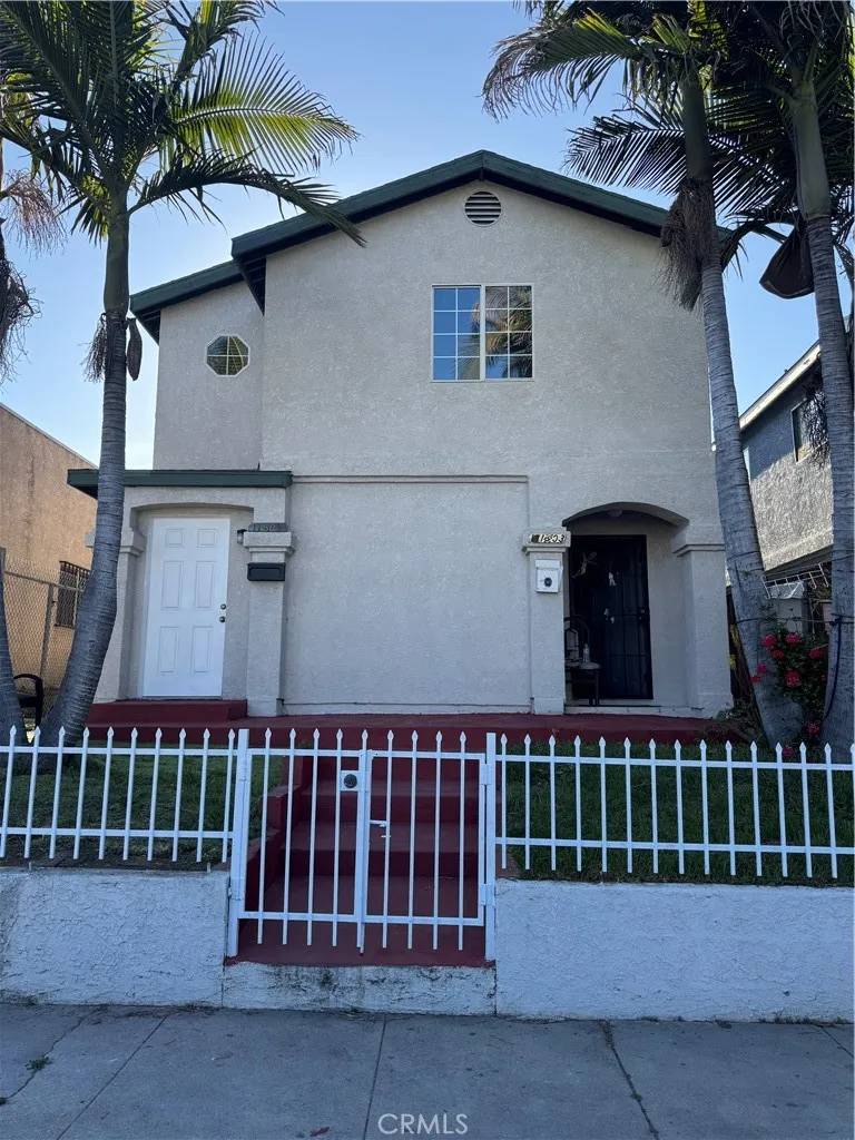 Los Angeles, CA 90061,11803 S Main Street #2