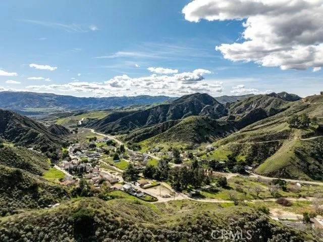 Val Verde, CA 91384,0 Central #143