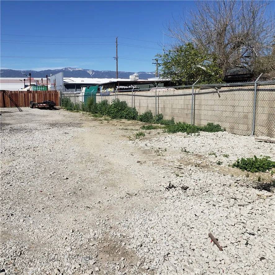 San Bernardino, CA 92408,0 E San Jacinto