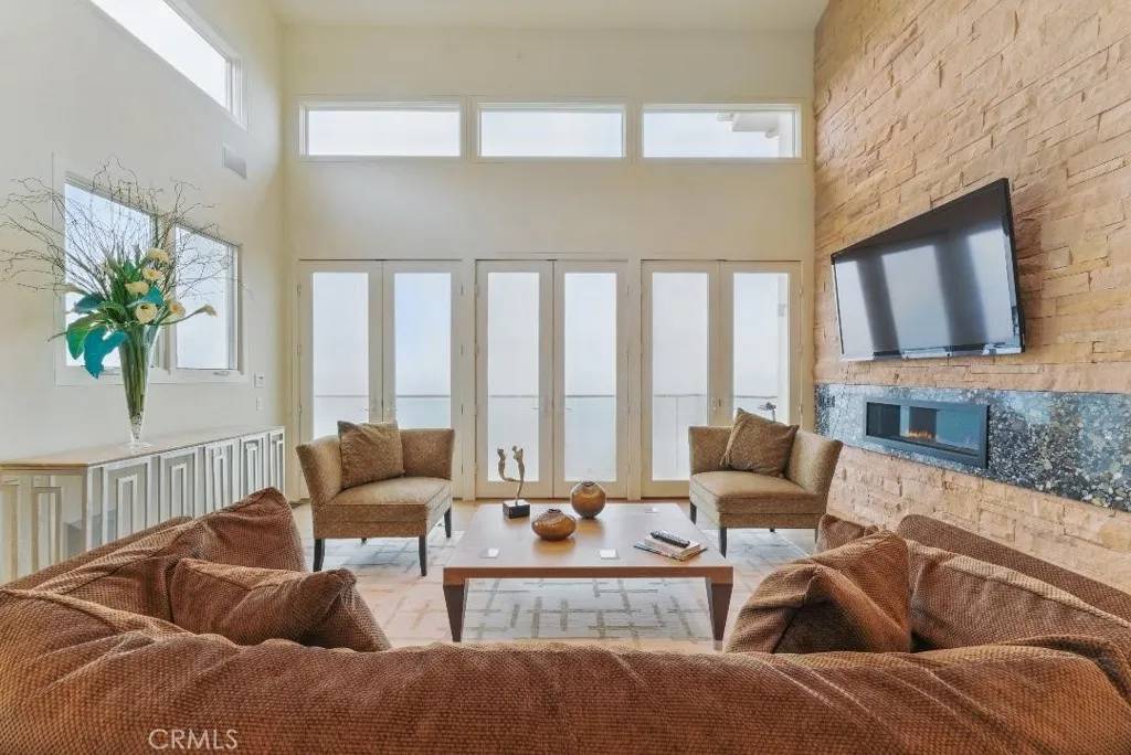 Malibu, CA 90265,2501 Barrymore Drive