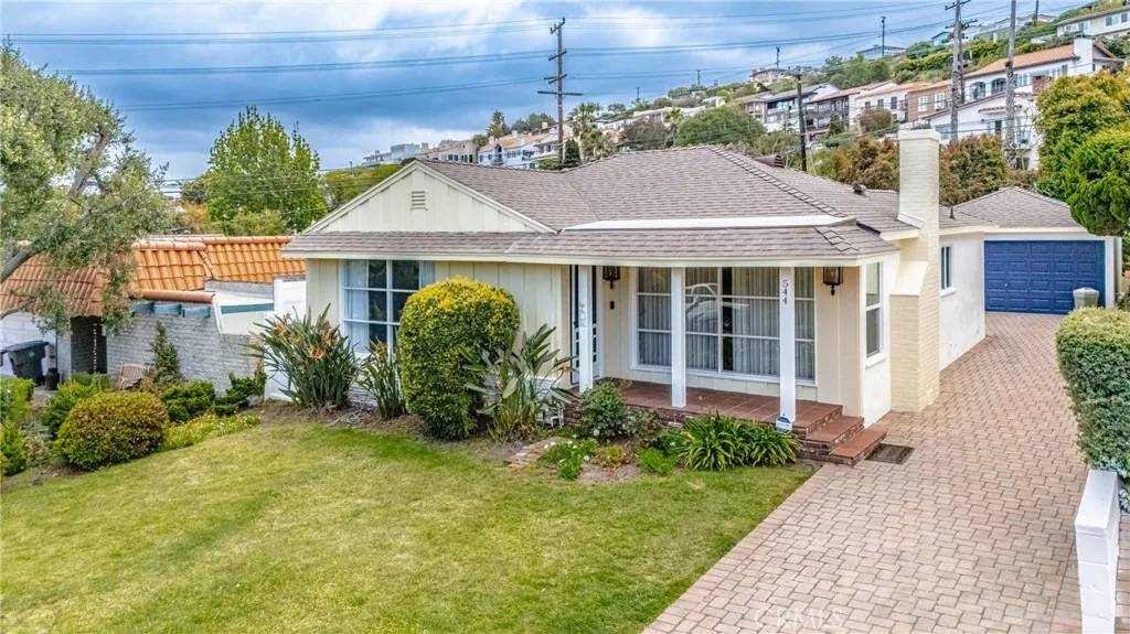 Redondo Beach, CA 90277,544 Calle Mayor