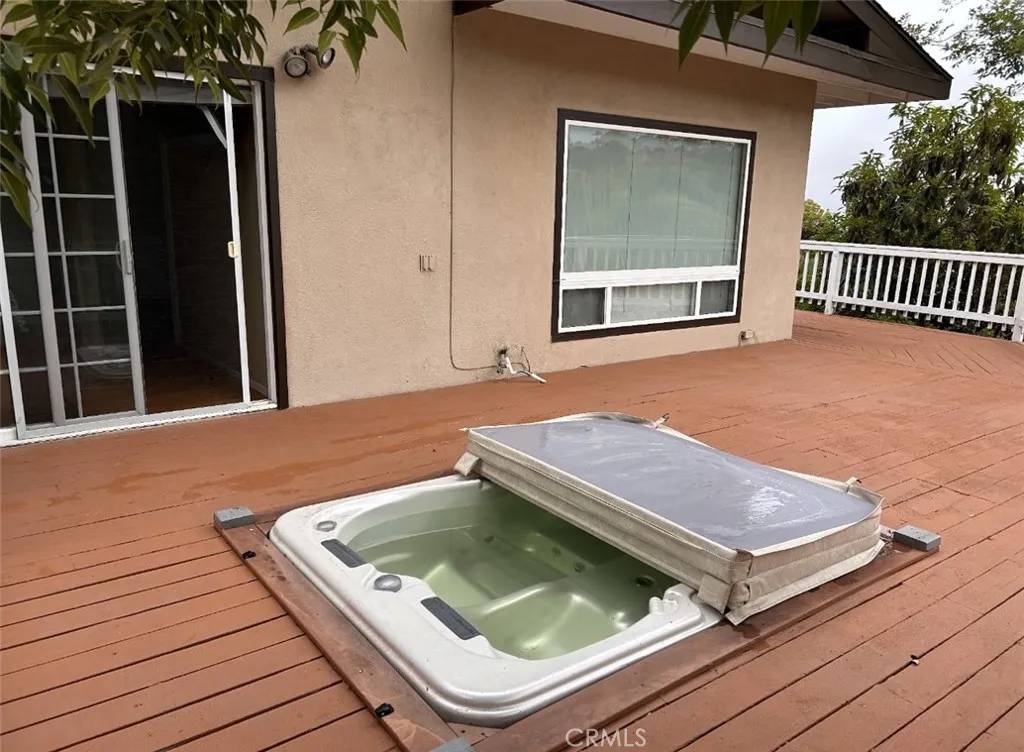 La Habra Heights, CA 90631,2261 Papaya Drive