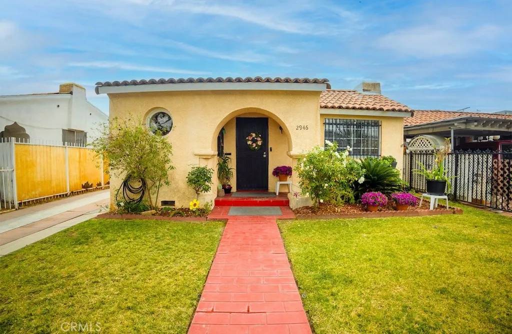 South Gate, CA 90280,2946 Missouri Avenue