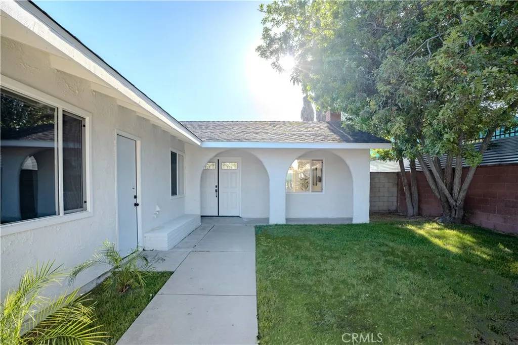 North Hollywood, CA 91605,8213 Ethel Avenue