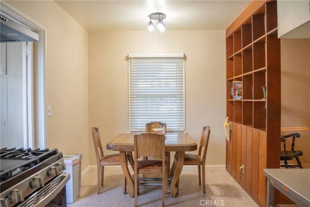 Fullerton, CA 92833,400 N Lee Avenue