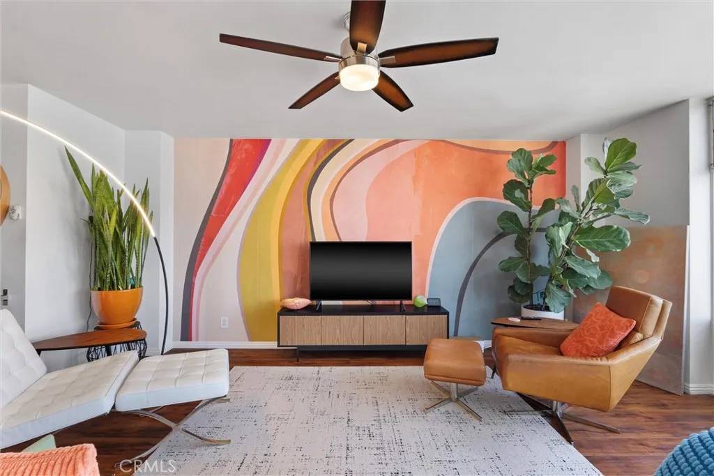 Long Beach, CA 90802,100 Atlantic Avenue #708