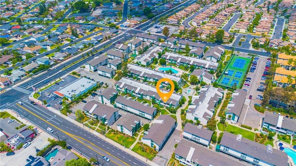 La Mirada, CA 90638,15321 Santa Gertrudes Avenue #J210