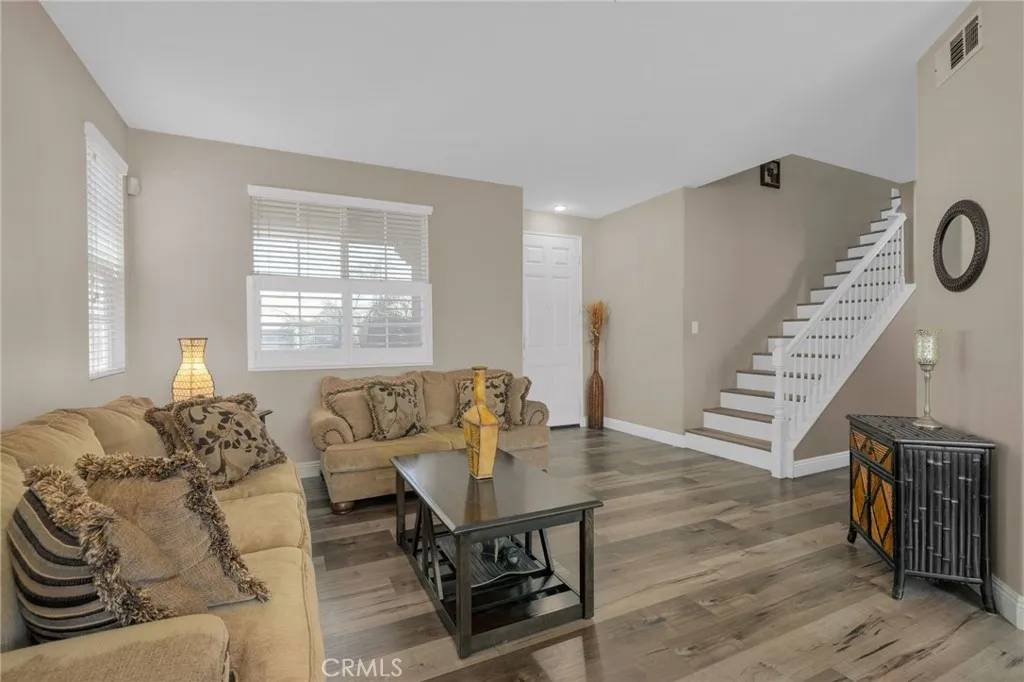 Eastvale, CA 92880,7126 Misty Meadow