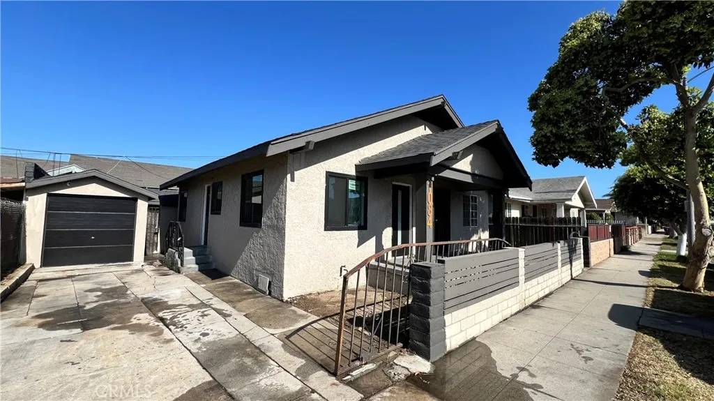 Long Beach, CA 90813,1082 Lewis Avenue
