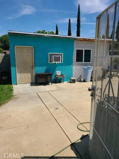 Fontana, CA 92335,14680 Upland Avenue