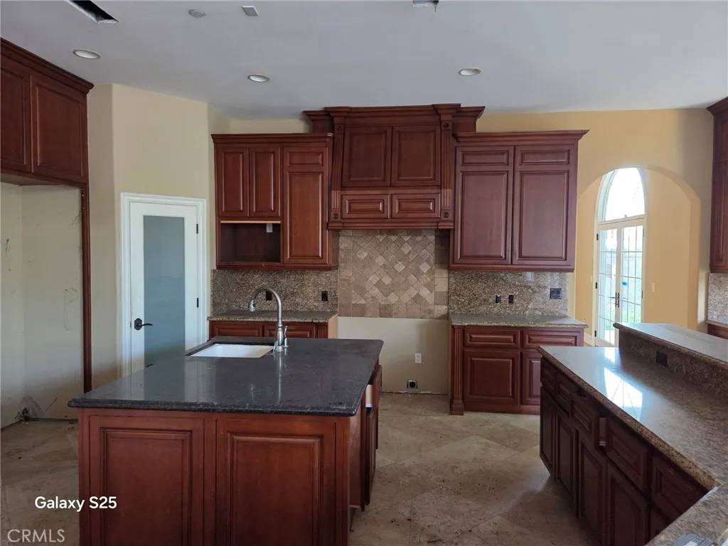 Downey, CA 90240,10040 Mattock Avenue