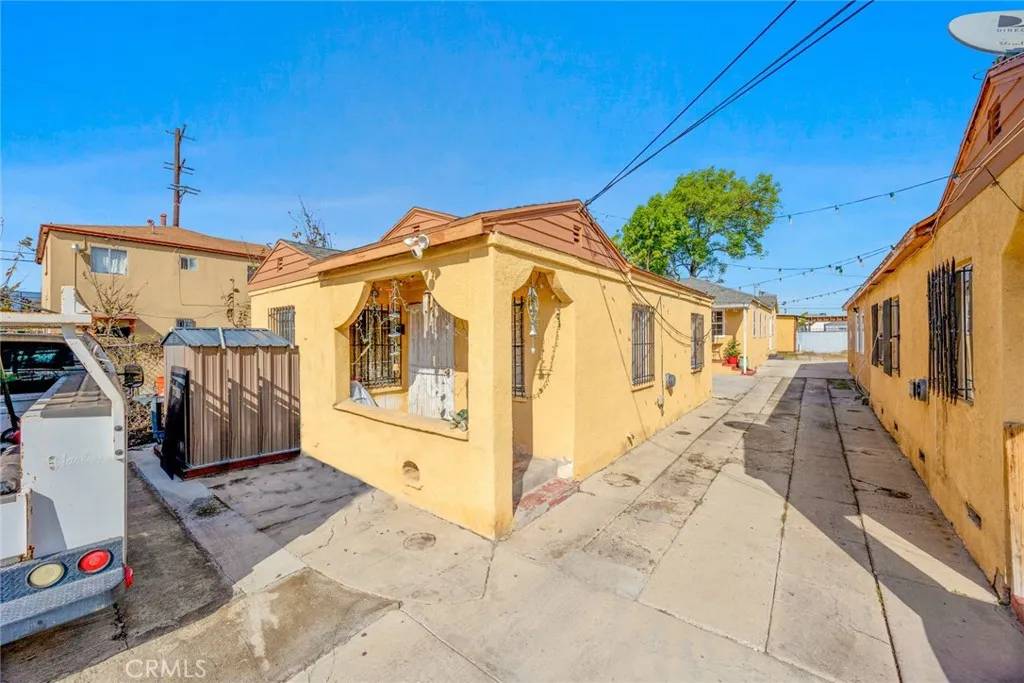 Los Angeles, CA 90044,11100 S Normandie Avenue