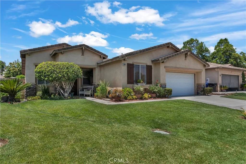 Fontana, CA 92337,11244 Sega Lane
