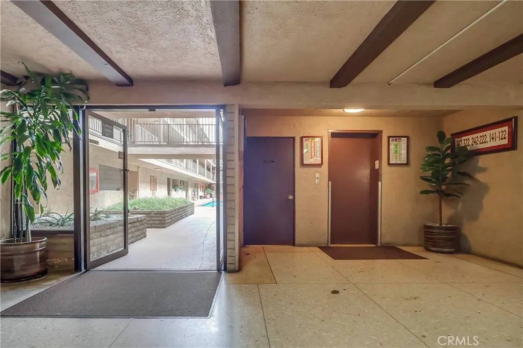 Gardena, CA 90249,2501 W Redondo Beach Boulevard #306