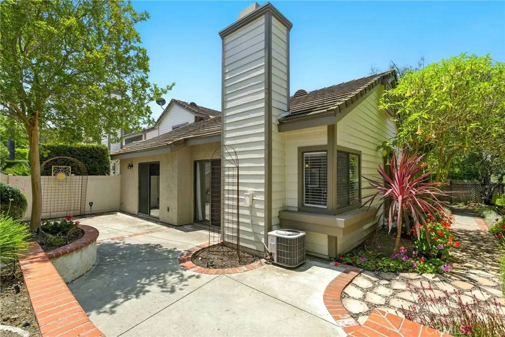 Laguna Niguel, CA 92677,24571 Camden Court