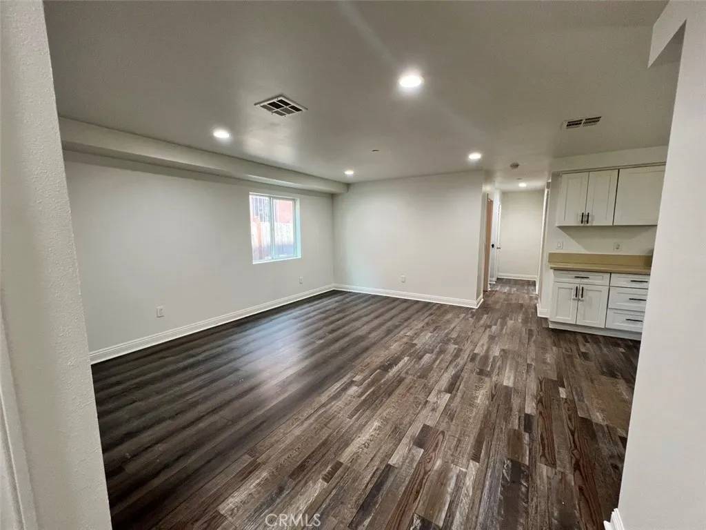 Los Angeles, CA 90003,133 W 91st Street