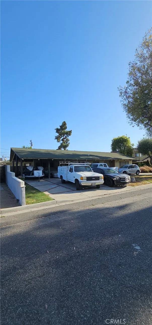 Compton, CA 90221,808 E Clemmer Drive