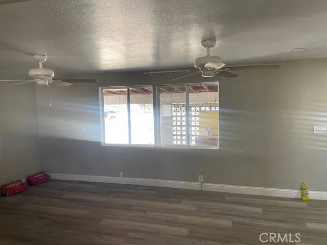 Rosamond, CA 93560,1925 62nd St W.