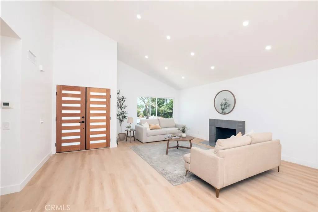 Norwalk, CA 90650,12251 Graystone Avenue
