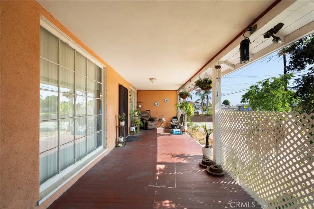 Bellflower, CA 90706,15355 Eucalyptus Avenue