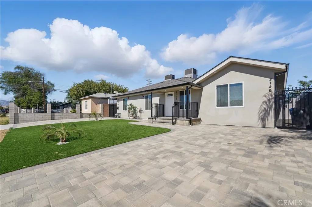 North Hollywood, CA 91605,8142 Vantage Ave