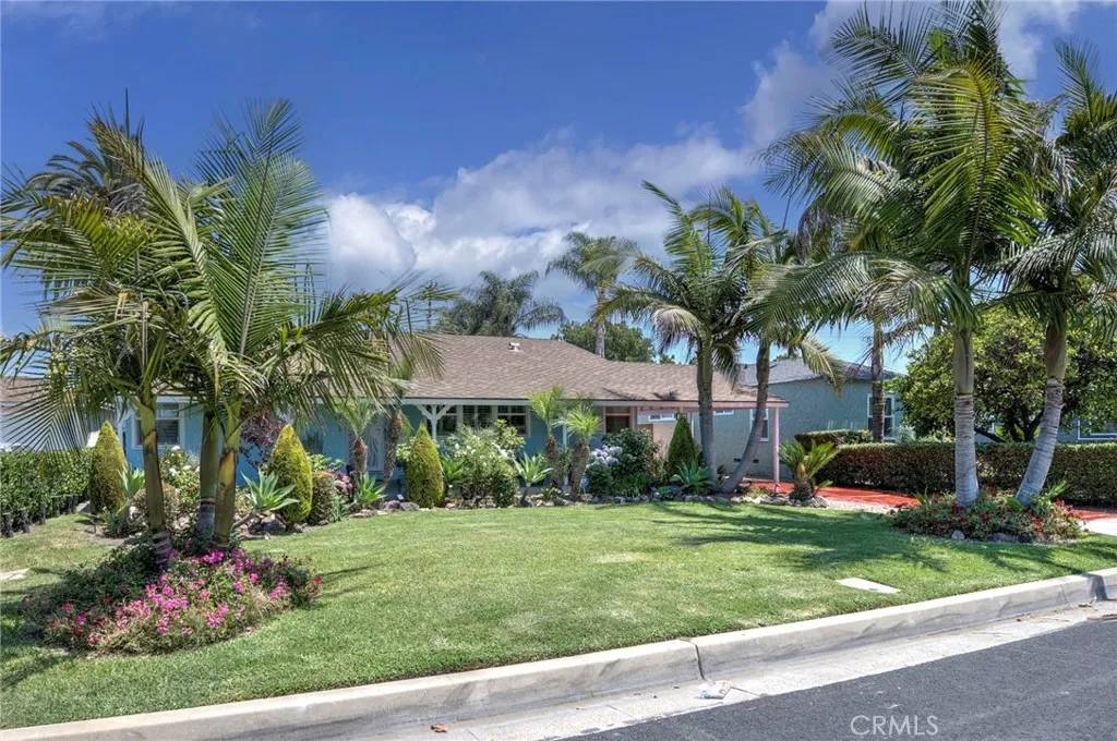 Downey, CA 90242,12268 Samoline Avenue