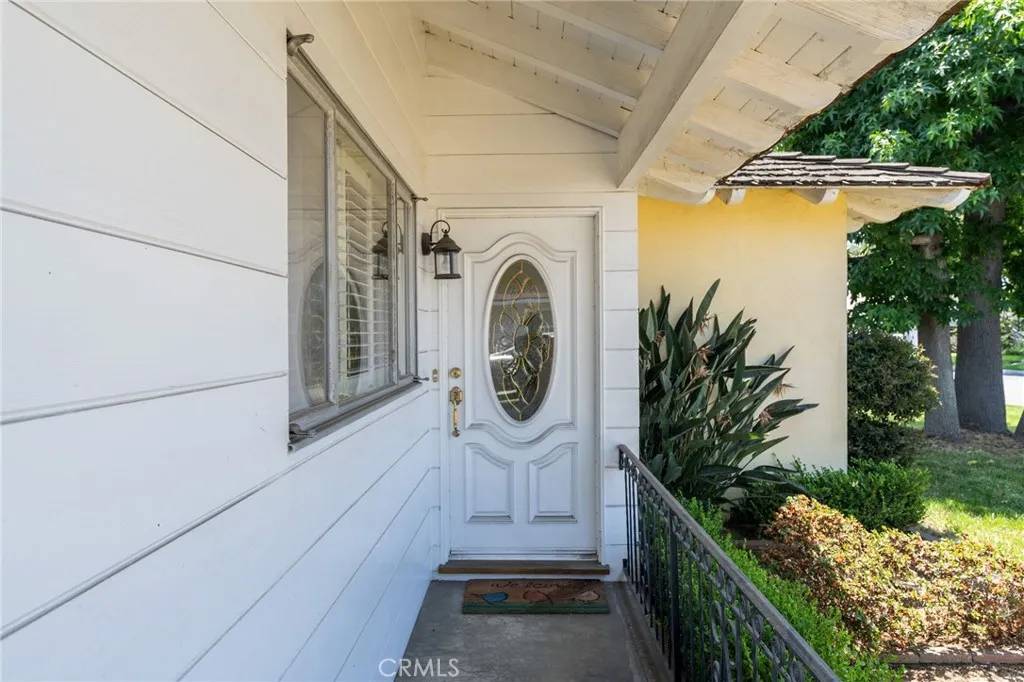 Downey, CA 90240,9956 Bellder Drive