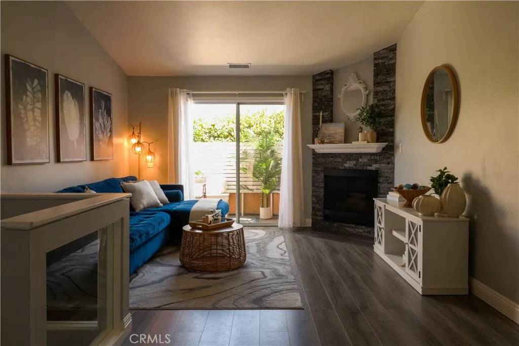 Paramount, CA 90723,14005 Arthur Avenue #21