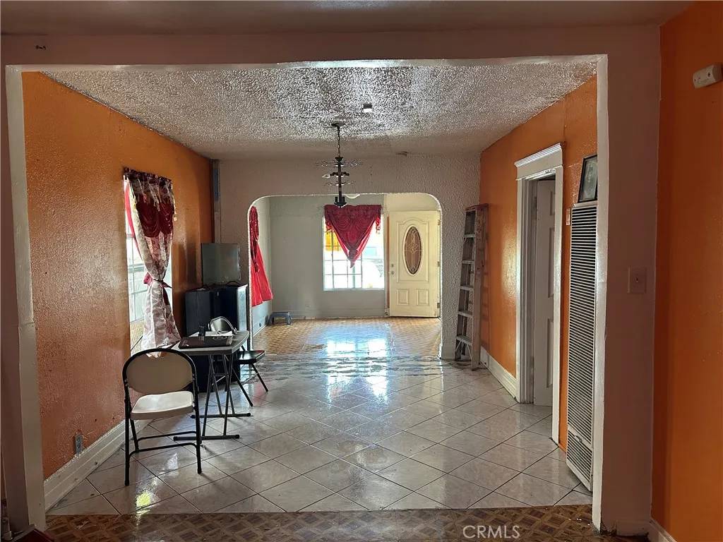 Los Angeles, CA 90011,1626 E Martin Luther King Jr Boulevard