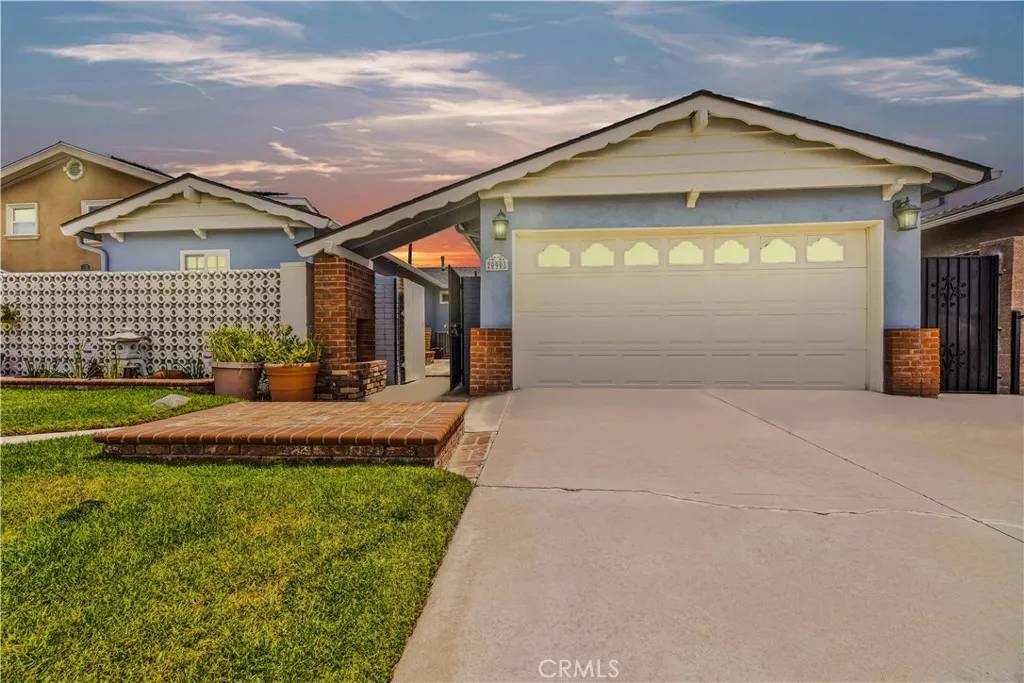 Torrance, CA 90502,20908 New Hampshire Avenue