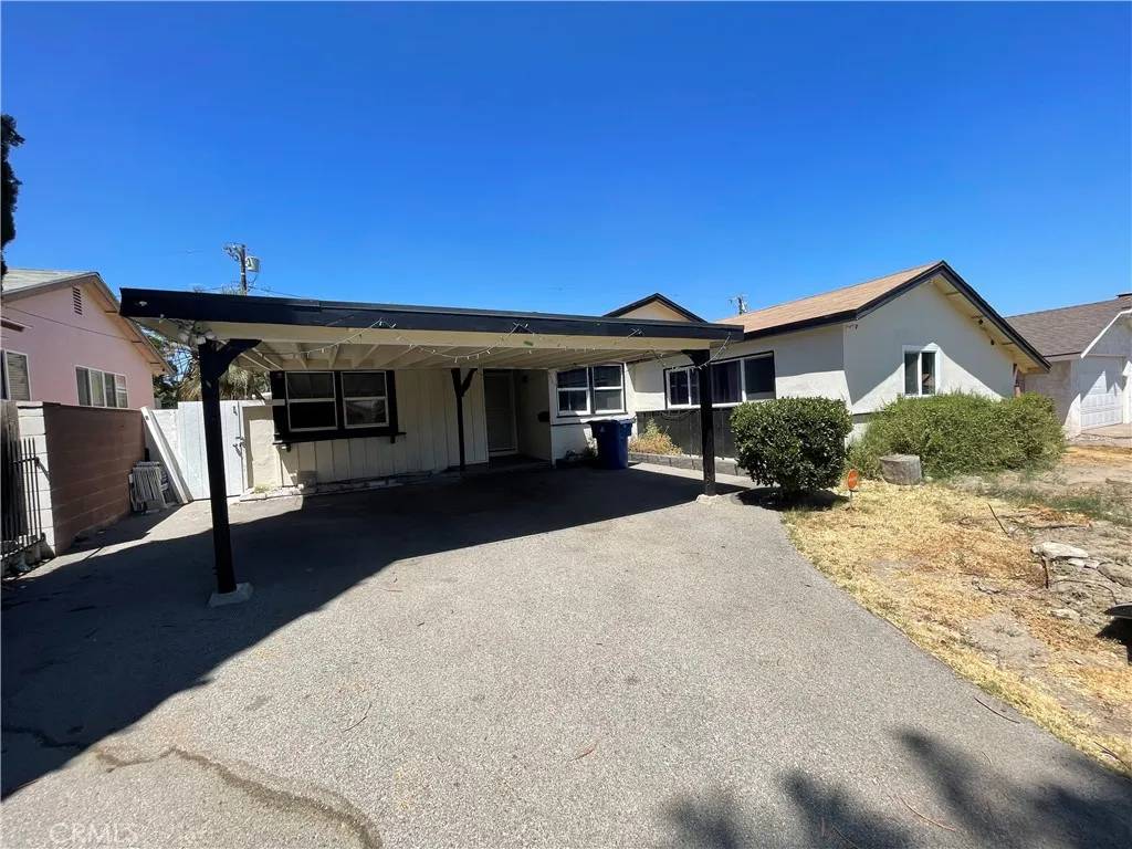 Sun Valley, CA 91352,13229 Schoenborn Street