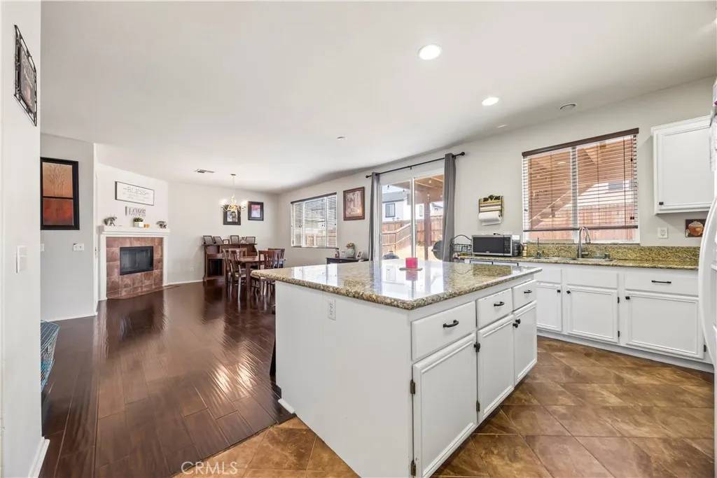 Hesperia, CA 92344,12973 Newport Street