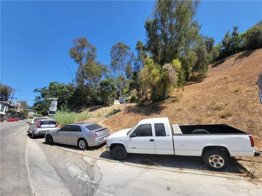 Los Angeles, CA 90063,1000 N Gage