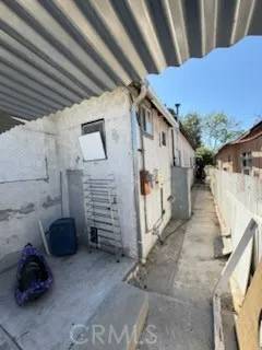 East Los Angeles, CA 90033,2737 winter st