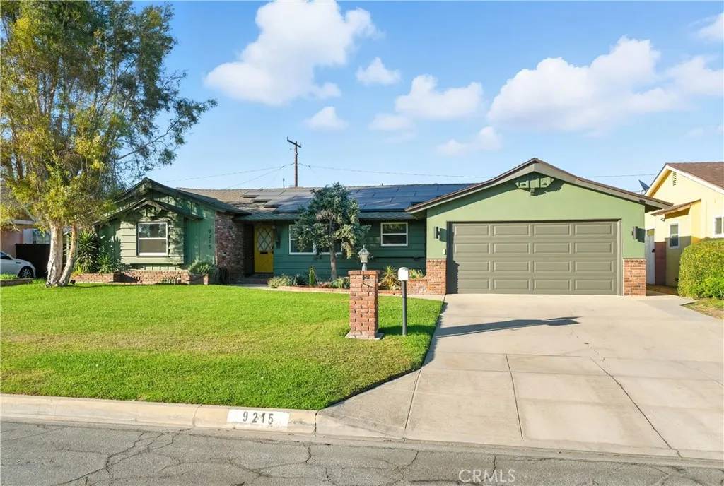 Downey, CA 90241,9215 Buell Street