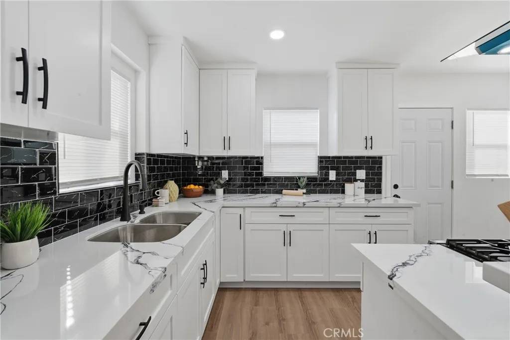 Long Beach, CA 90805,6327 California Avenue