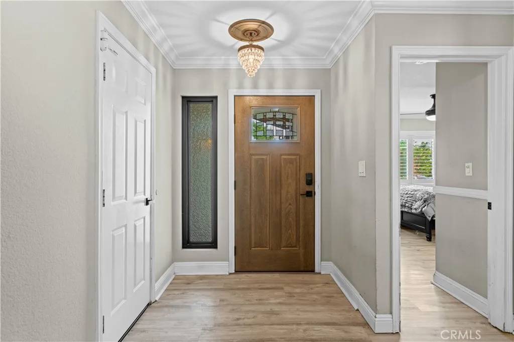 Canyon Lake, CA 92587,30563 Meadowlark