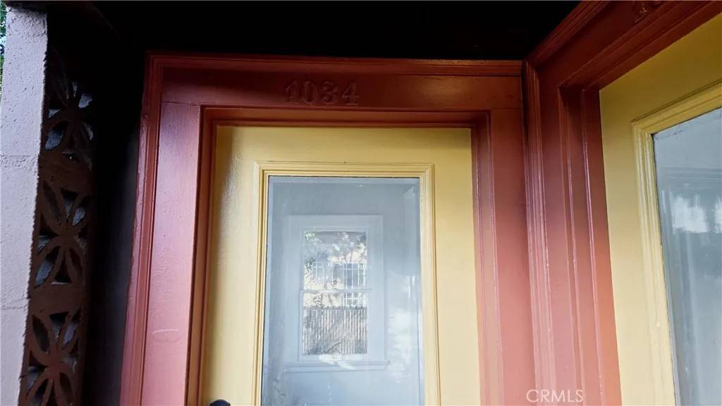 Los Angeles, CA 90015,1034 Beacon #1034