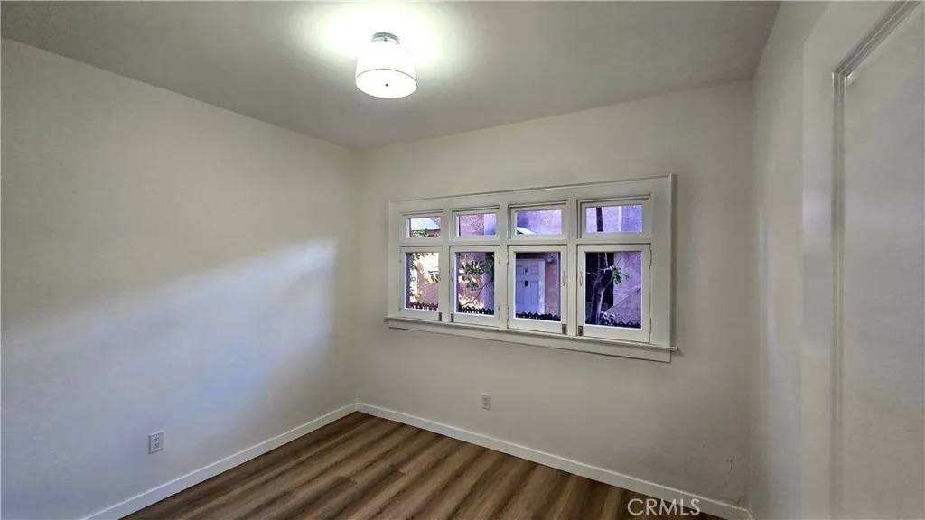 Los Angeles, CA 90015,1034 Beacon #1034