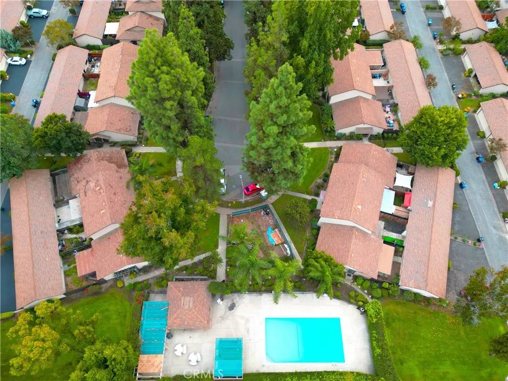 Ontario, CA 91764,1326 N San Diego