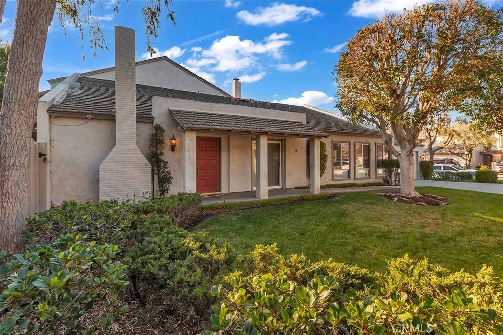 La Mirada, CA 90638,12203 Santa Gertrudes Avenue #58