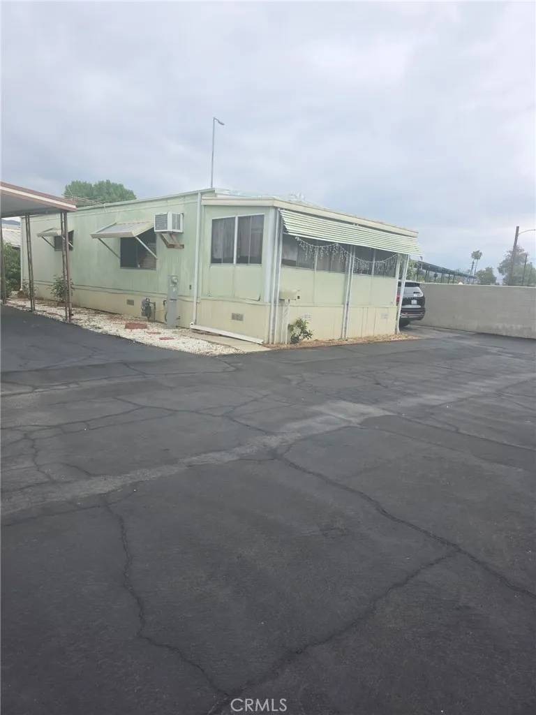 Covina, CA 91722,1324 N Citrus #12