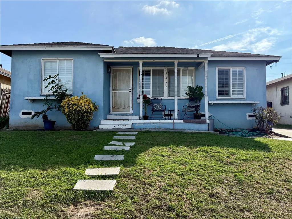 Compton, CA 90222,1418 W 134th