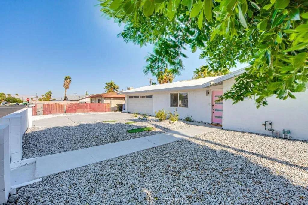 Palm Springs, CA 92262,431 W Avenida Cerca