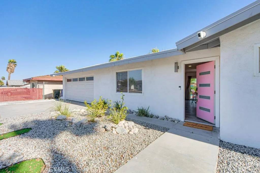Palm Springs, CA 92262,431 W Avenida Cerca