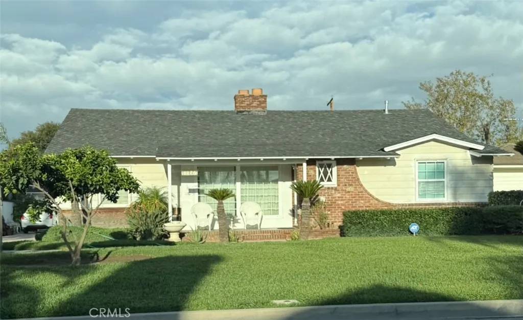 Downey, CA 90240,10005 Birchdale