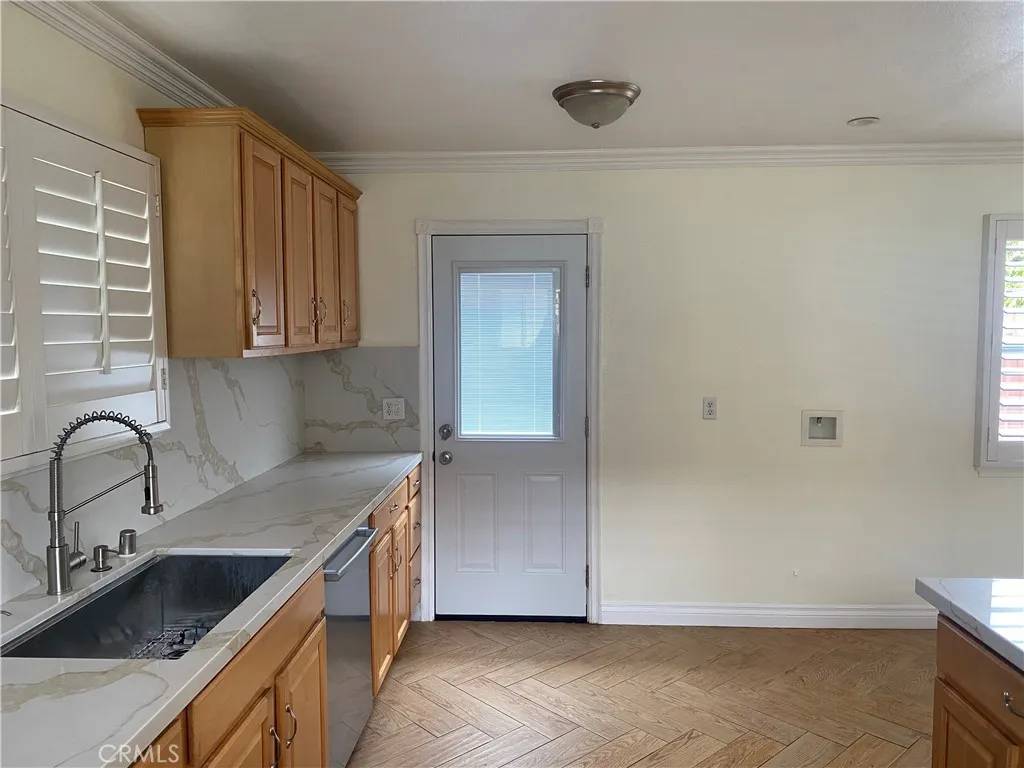 Long Beach, CA 90815,7107 E Aivlis