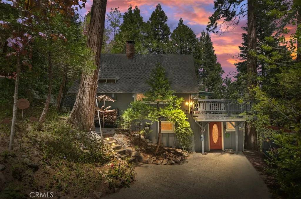 Lake Arrowhead, CA 92352,289 Flower Drive